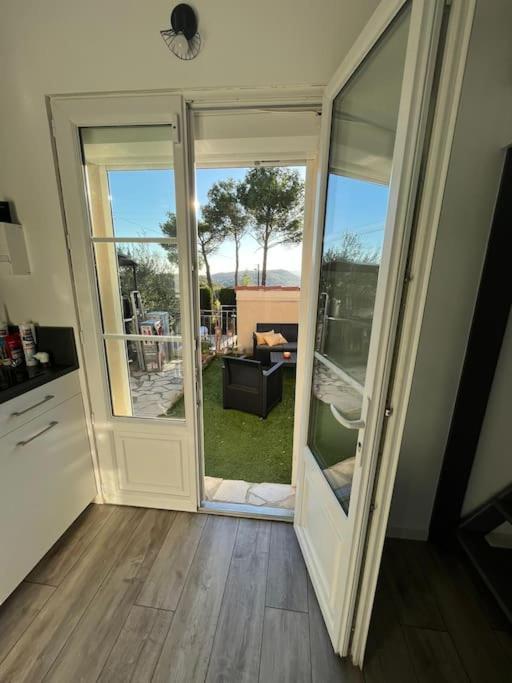 Dependance Neuve Entre Mer Et Nature, Climatisee Avec Vue Le Castellet  Exterior photo